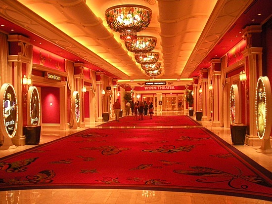 WYNN Resort Hotel & Casino Las Vegas Nevada Red Souvenir Room Key Card 